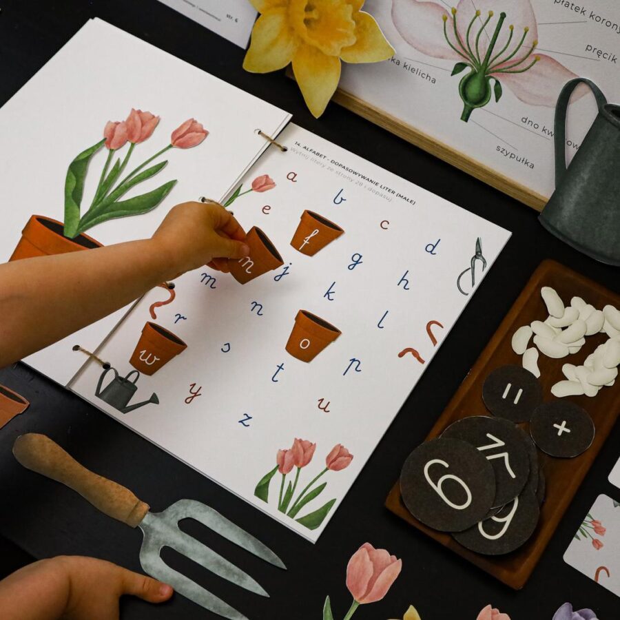 Ogrodnik ogrod mega pakiet aktywnosci do druku montessori 2