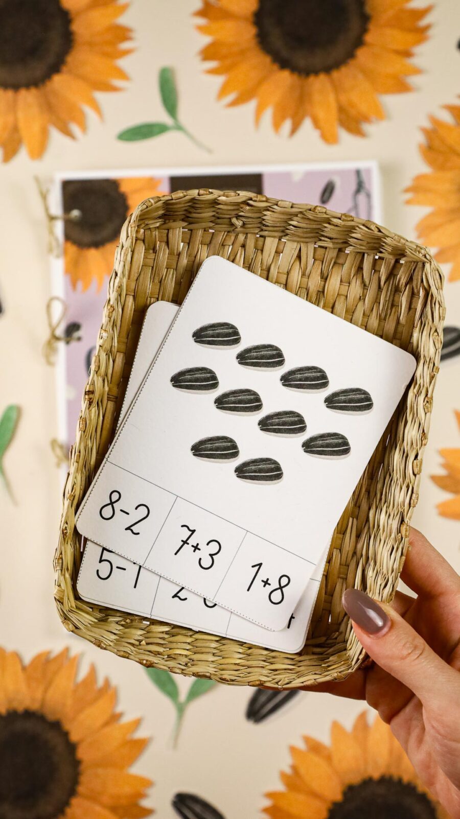 Slonecznik zeszyt cwiczen i zrestaw aktywnosci megapakiet beeontree montessori 6