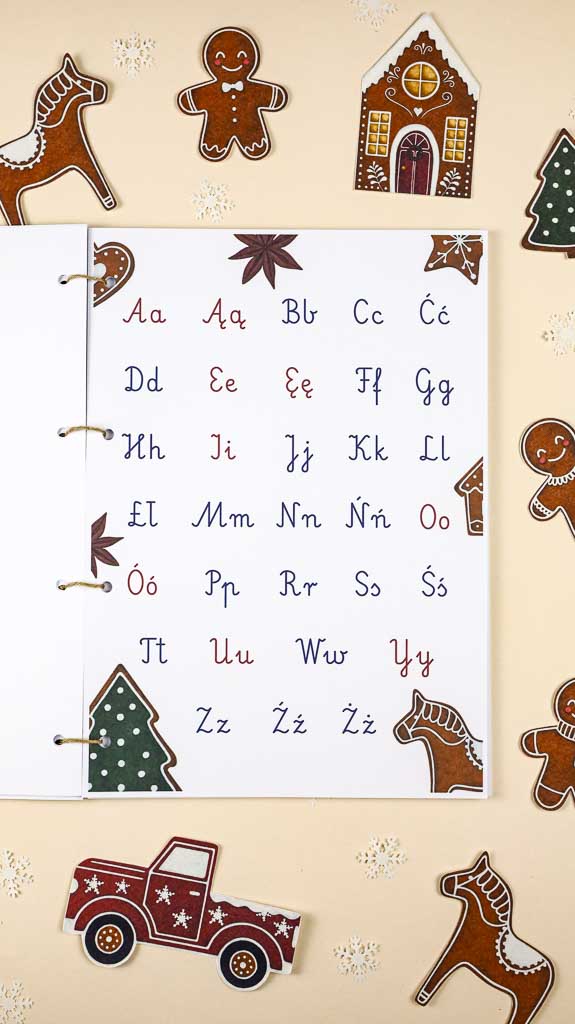 Swieta swieta Montessori Printable PDF Materialy do druku Karty trojdzielne klamerkowe alfabet 3D miasto pierniczkowe domek makieta kalendarz adwentowy beeontree.pl Tulalas 24