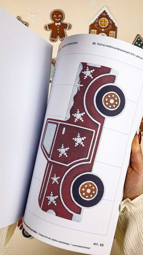 Swieta swieta Montessori Printable PDF Materialy do druku Karty trojdzielne klamerkowe alfabet 3D miasto pierniczkowe domek makieta kalendarz adwentowy beeontree.pl Tulalas 32