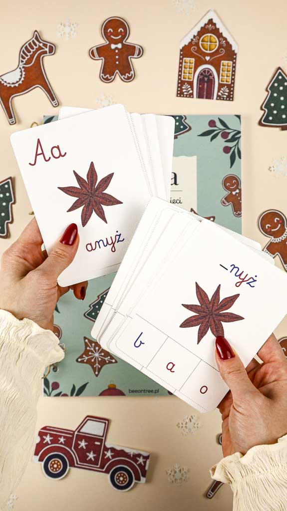 Swieta swieta Montessori Printable PDF Materialy do druku Karty trojdzielne klamerkowe alfabet 3D miasto pierniczkowe domek makieta kalendarz adwentowy beeontree.pl Tulalas 38